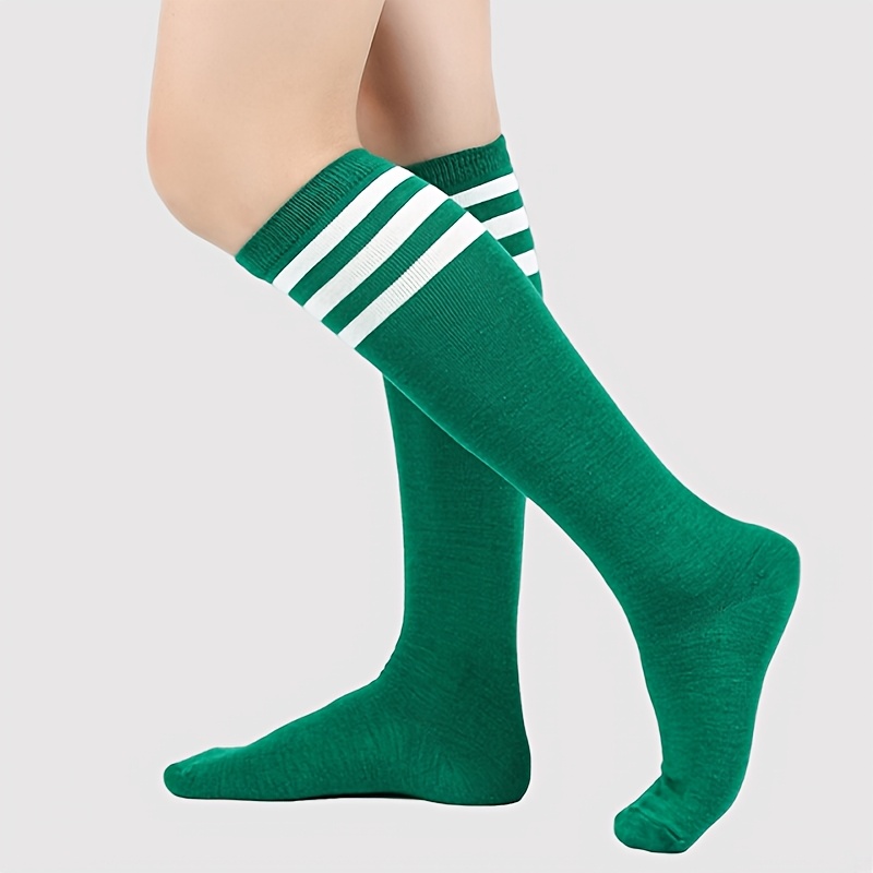 A Pair Of Striped Fashionable High-elastic Knee Socks, Mid-calf Socks And Calf Socks, Suitable For Performances, Shows And Parties