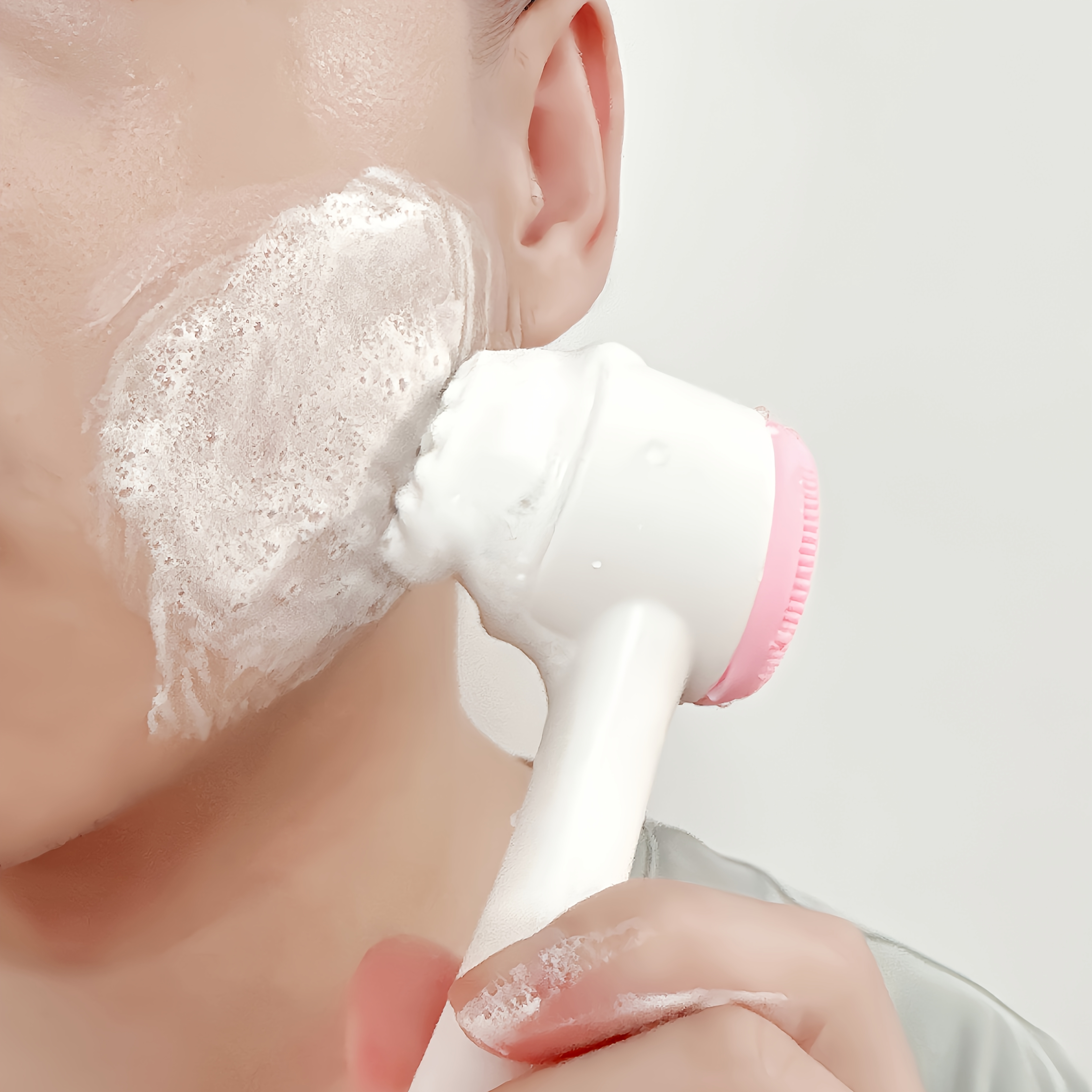 3D Facial Cleansing Brush with Dual Sides, Handheld Exfoliating Scrubber for The Face, Ideal for And Massage, Featuring Soft Hair And Cleanser