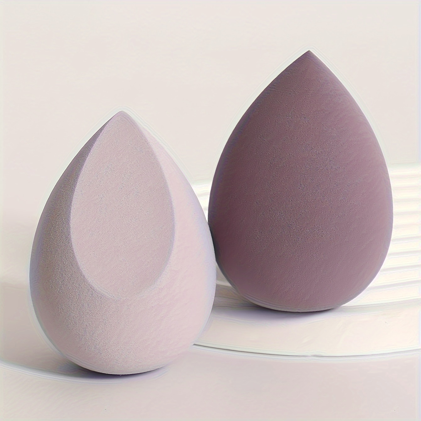2pcs Multicolor Latex-Free Makeup Sponges for Wet and Dry Use