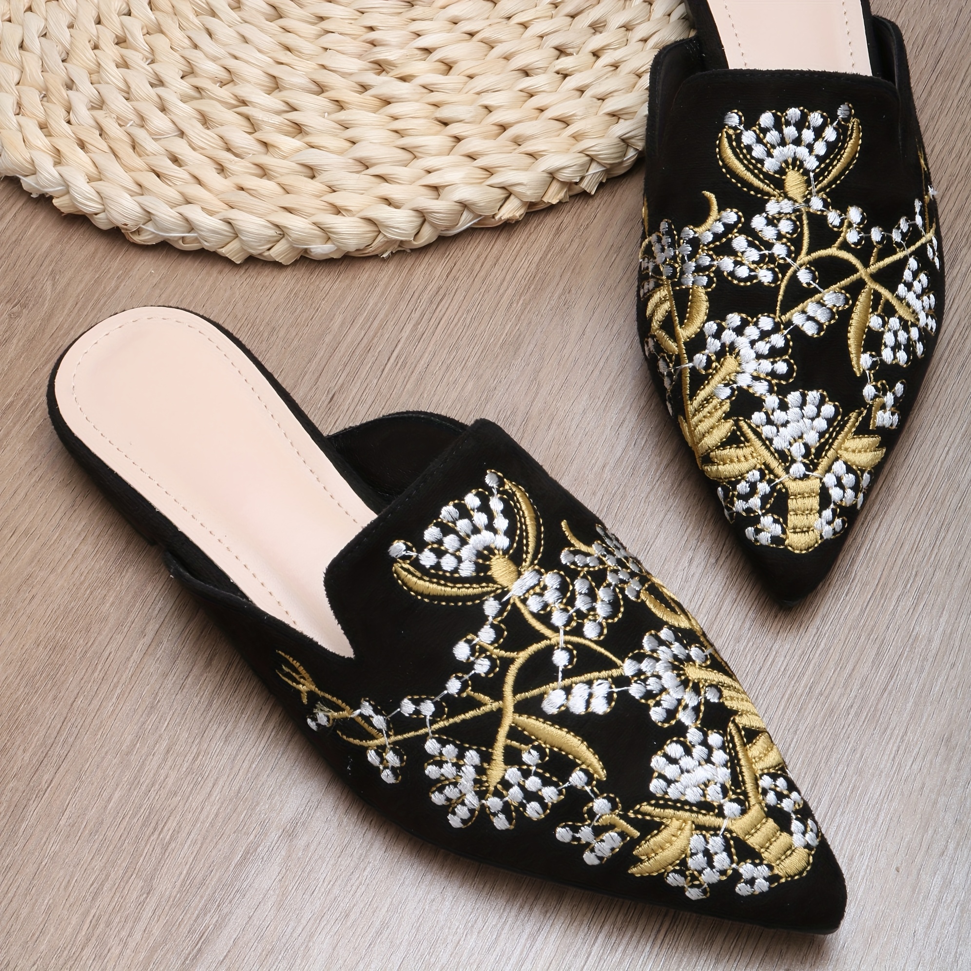 Women's Flat Slippers, New Summer Style, Chinese-style Cool Slippers, Half-slip Shoes for Women, Suitable for Outdoor Wear, Women Shoes