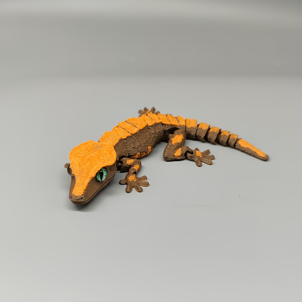 TEMU 3d Printed Lizard Garden Miniature Sculpture Ornament With Eyes - Random Body And Eye Colors For Added Fun - Durable Plastic Reptile Model,