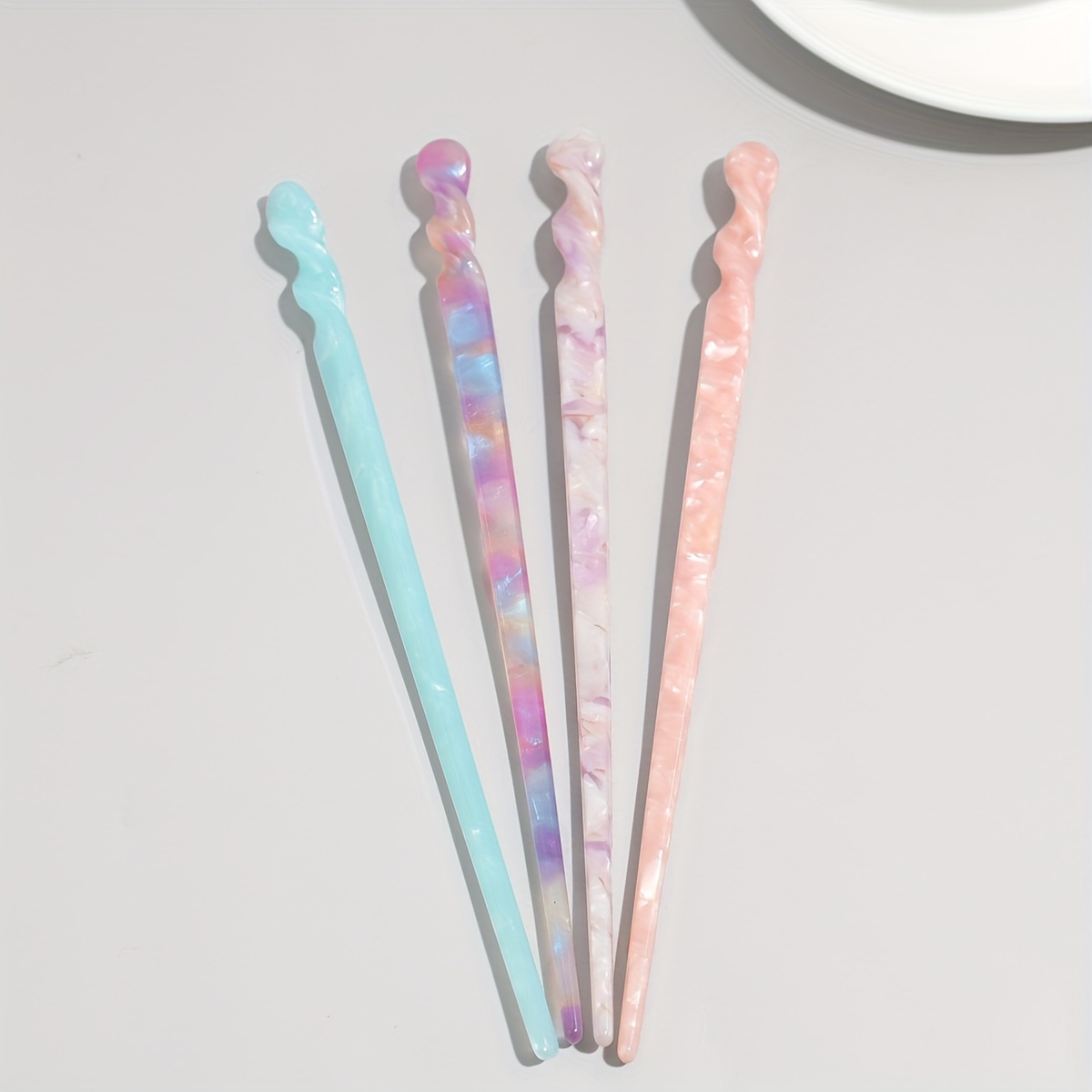 Image of 4pcs New Fashionable Bun Hairpin Simple Leopard Print Floral Hairpin Hairpin