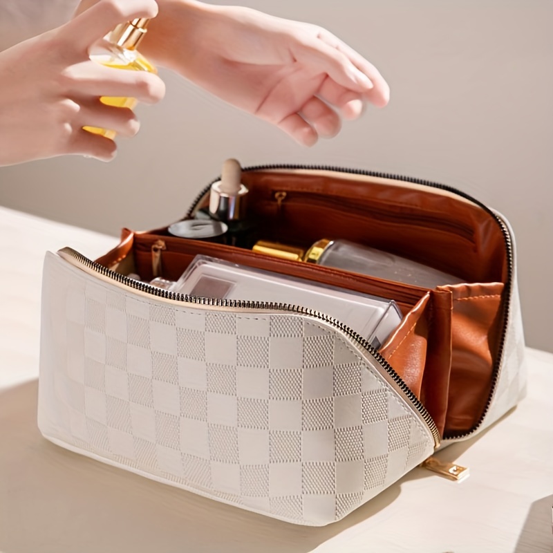 

1 Piece Pu Pillow Cosmetic Bag Portable Travel Large Capacity Toiletry Bag Desktop Cosmetics Packaging Storage Bag