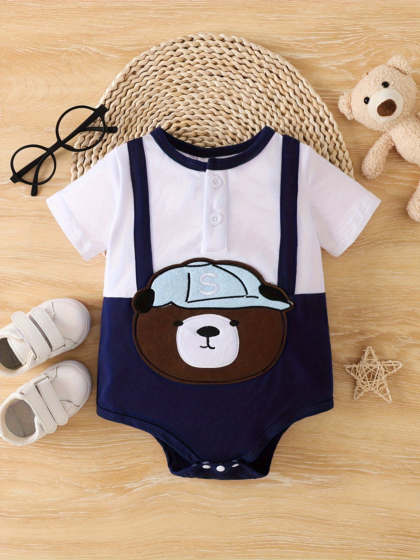 2pcs Baby Boy/Girl Waffle Faux-two Cartoon Bear Print 3D Ears Short-sleeve Romper with Hat Set