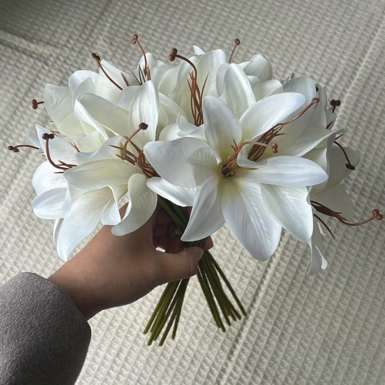 Image of 8pcs/16pcs 11.02in Autumn-colored Mountain Lily Artificial Flowers, Multiple Colors From, Suitable For , For High-end And Light Decoration And Hotel Decor, Suitable For Wedding, New Year, Thanksgiving