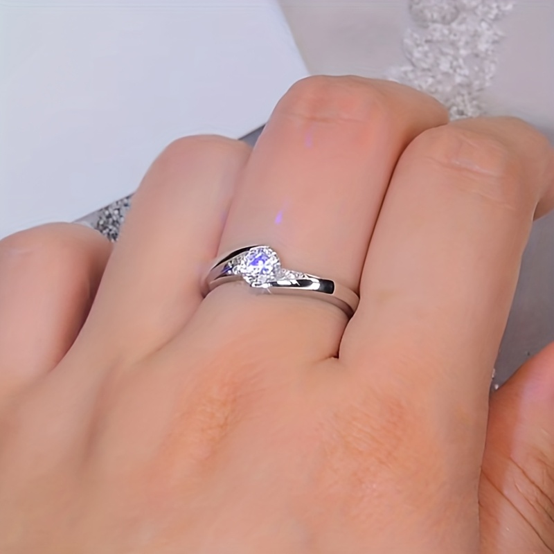 1pc Hypoallergenic Silvery Ring with 0.5 Carat Stone Wedding Rings for Women, Elegant Fashion Accessories Anniversary Christmas Valentine's Day Gift Jewelry