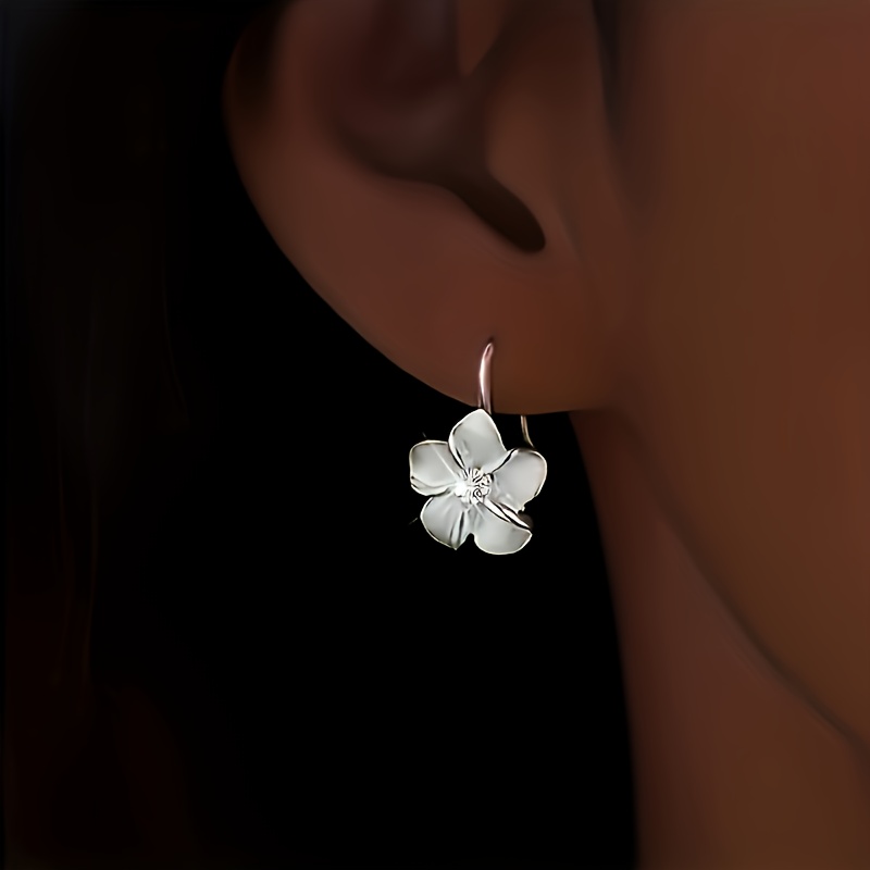 

1 Paire de Boucles d'Oreilles Sexy Mignonnes en de pour Femmes, Synthétique, Artisanat en Cuivre, pour le Port et les Fêtes, Idéal Cadeau de la Saint-Valentin, Accessoire Toutes