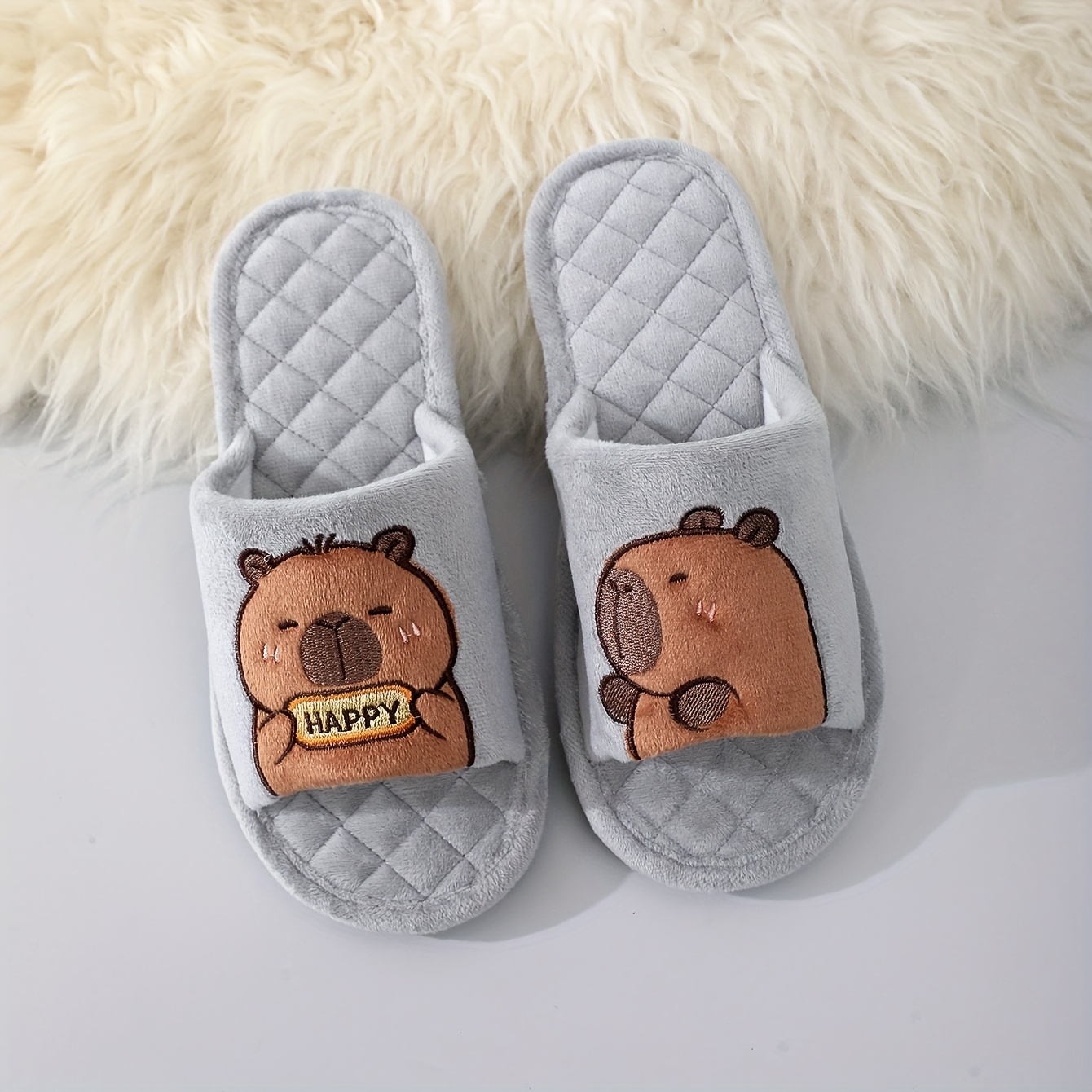 Image of Slippers Ultra Lightweight Fabric Slippers Unisex Couple's Slippers Fashionable Indoor Shoes Cartoon Pattern Comfortable White And Slipperssuitable For