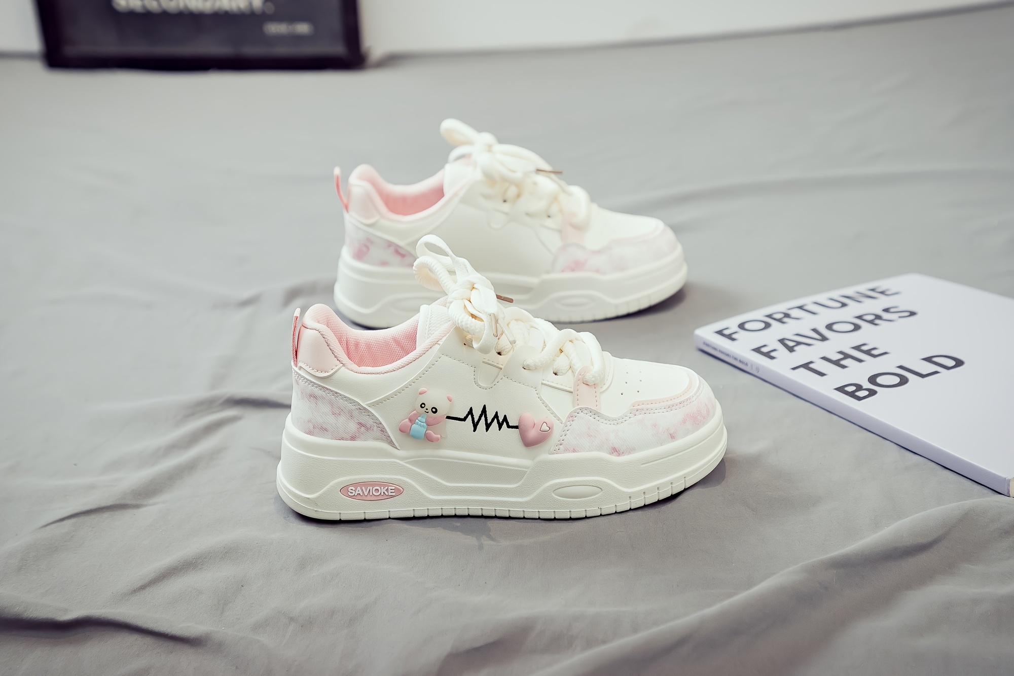 Women's White Platform Sneakers - Chunky Platform Shoes with Upper & PVC Sole, Lace-Up Mid-Top Casual Athletic Wear Suitable for Spring/Autumn, - Comfortable Footwear, Women Shoes