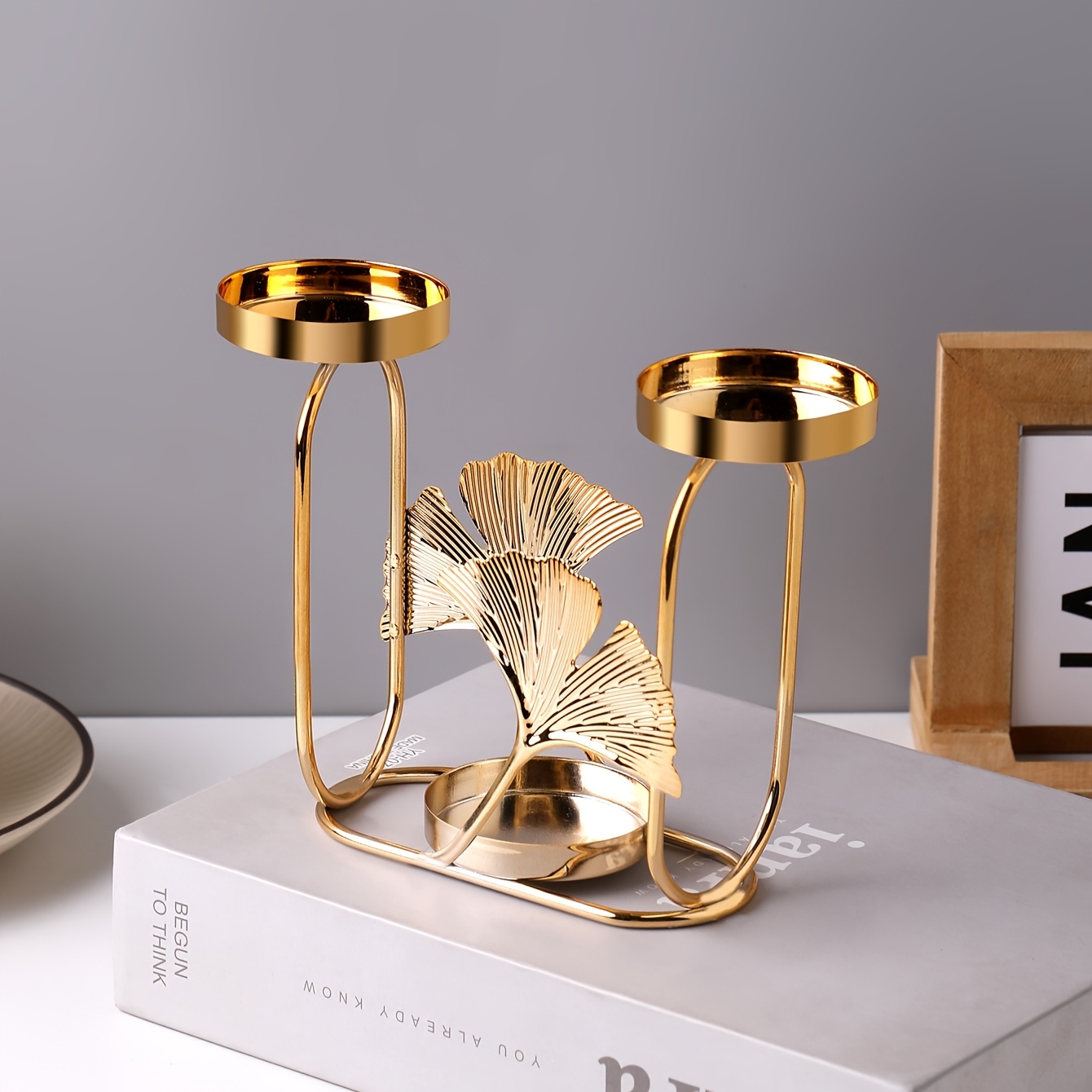TEMU 1pc Light Luxury Golden Ginkgo Leaf Shaped Candlestick Tabletop Decoration, Nordic Style Romantic Candlelight Dinner Tableware, Wedding Party