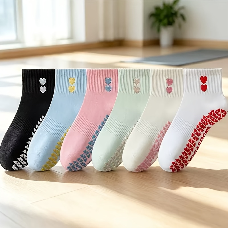 TEMU 6 Pairs Women's Love Heart Mid-calf Yoga Socks Full Palm Silicone Non-slip Stretch Floor Socks Silicone Dot Glue Indoor Fitness Jump Rope Yoga