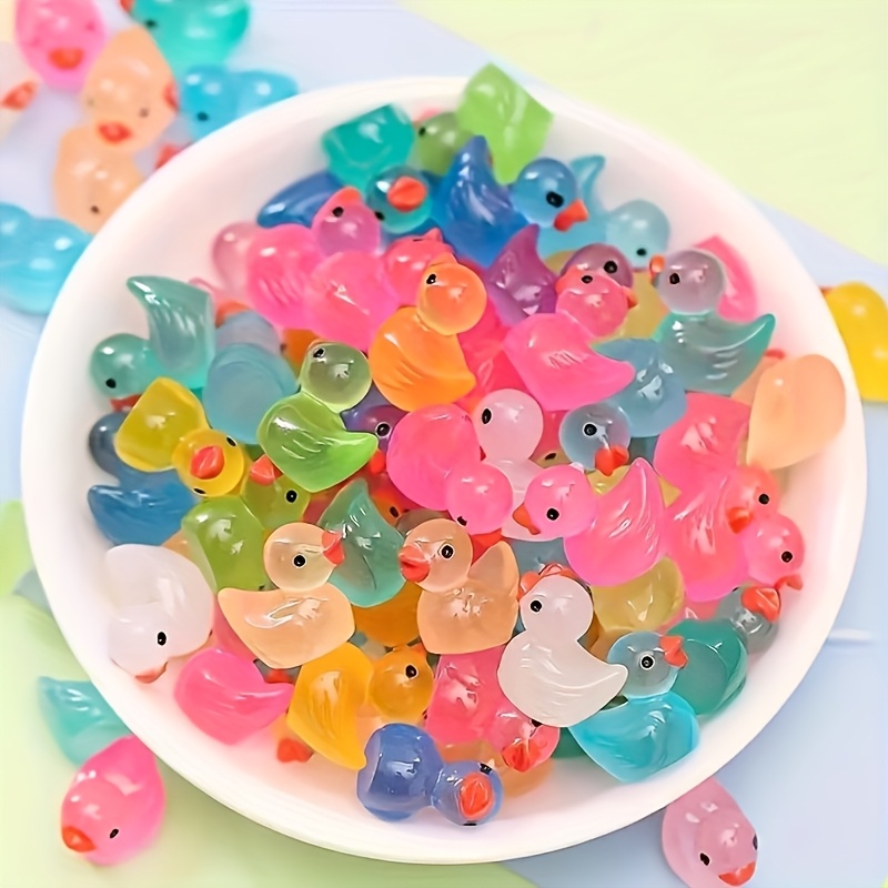 100-Piece Mini Pink Ribbon Resin Ducks – Cute Breast Cancer Awareness Decor For Garden, Aquarium, Party Favors & DIY Crafts