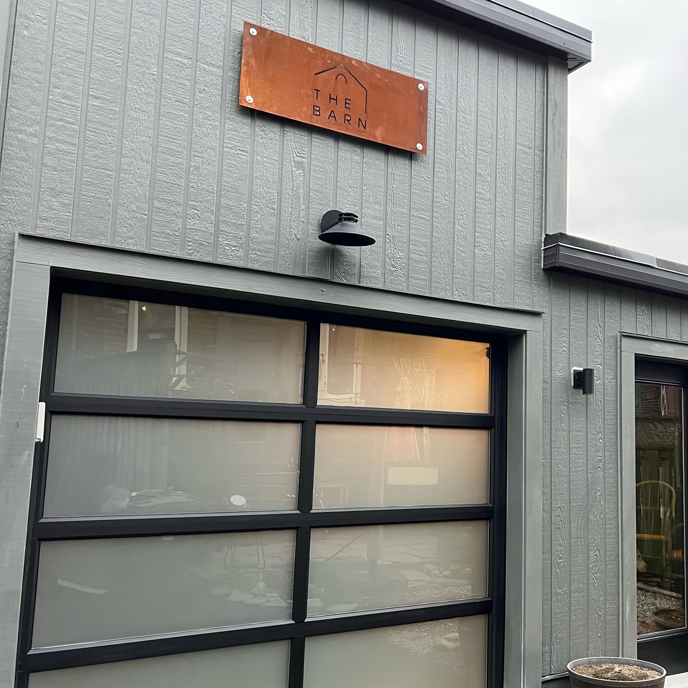 TEMU Custom Metal Farm & Barn Signs - Indoor/outdoor Decor, No Power Needed, Decor