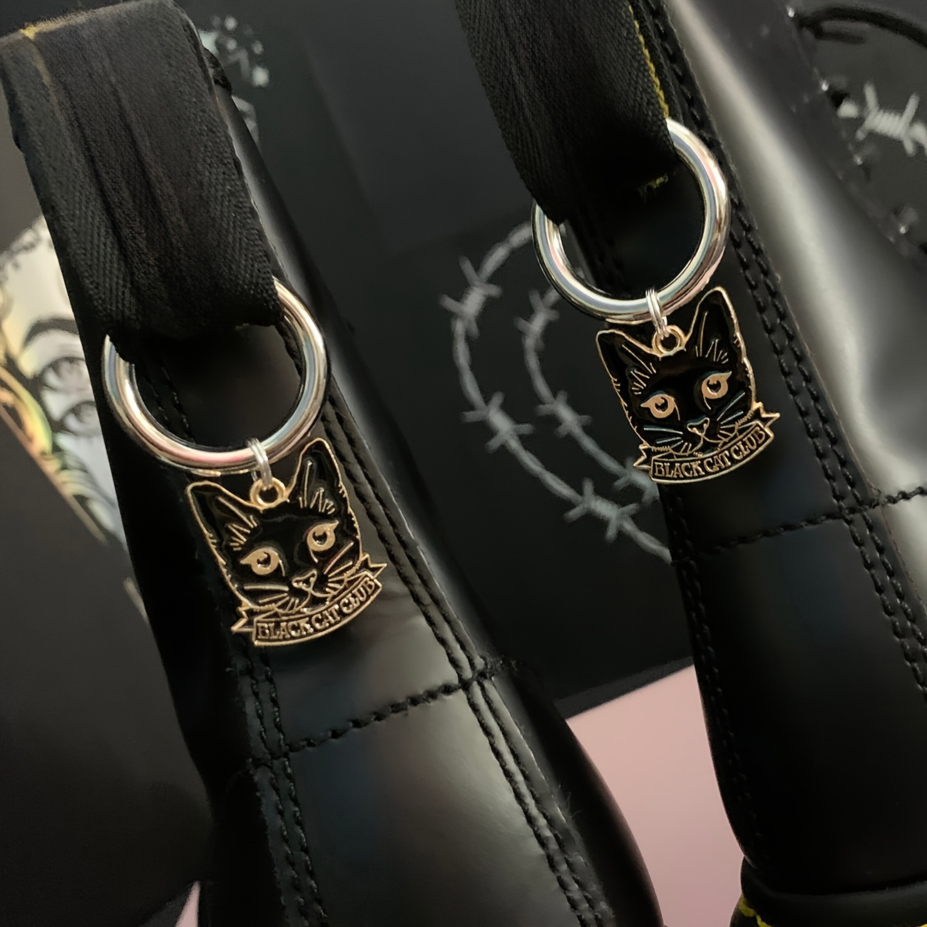 

2pcs Black Cat Design Boot Charms, Alloy Shoe Charms, Detachable Boot Pendants