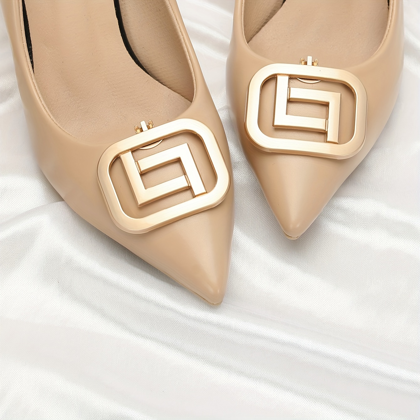 2pcs Shoe Decoration Fashionable High-end Models That Do Not Fade