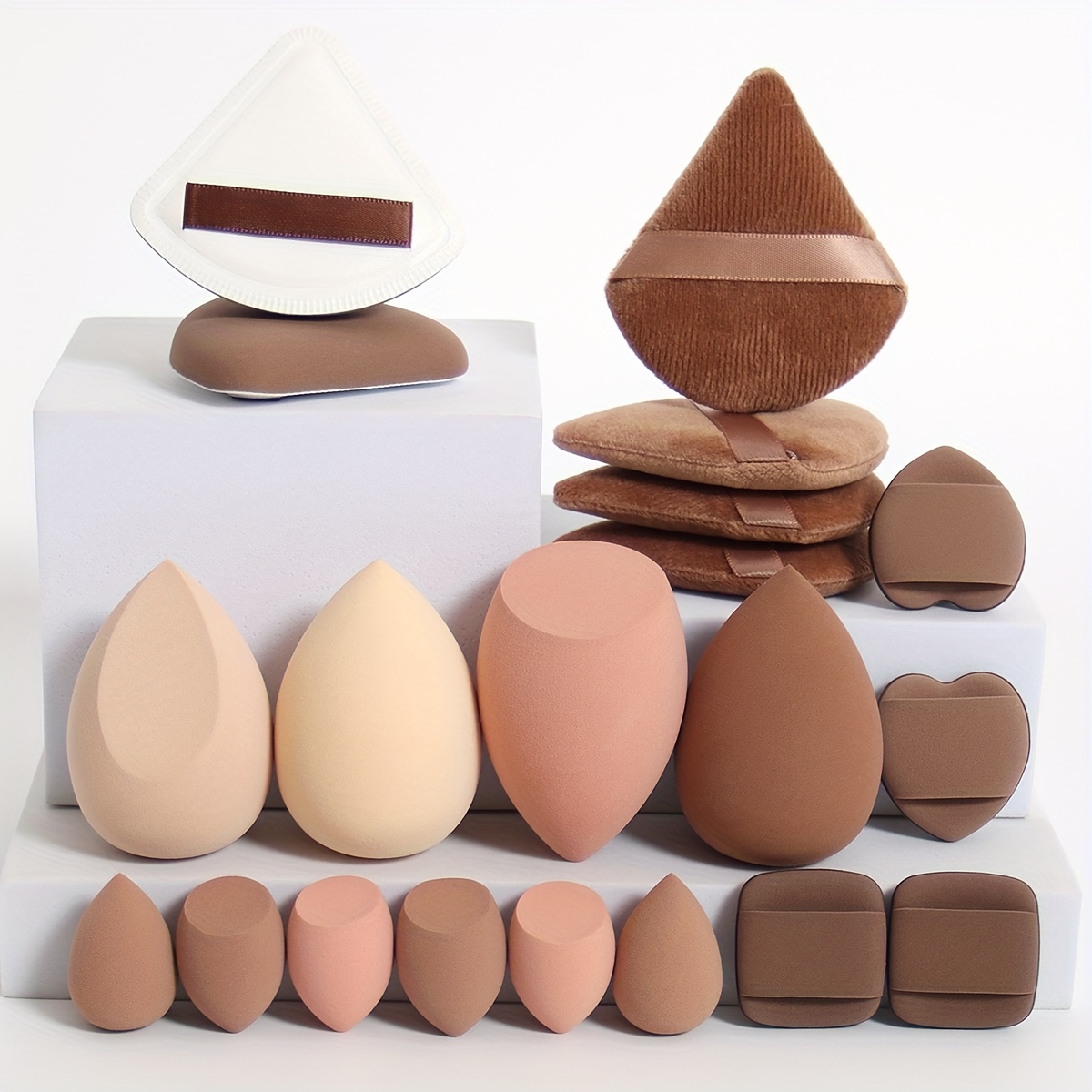 TEMU 20pcs Marshmallow Makeup Sponge Set, Including 2 Cushion , 4 Loose , 4 Makeup Sponges, 6 Mini Makeup Sponges, And 4 Mini Cushion . Latex-free,