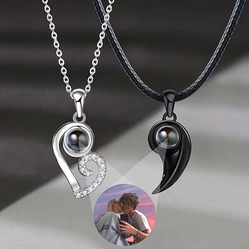 

Personalized Projection Photo Pendant Necklace, Love Stitching Couple Necklace And Clavicle Chain