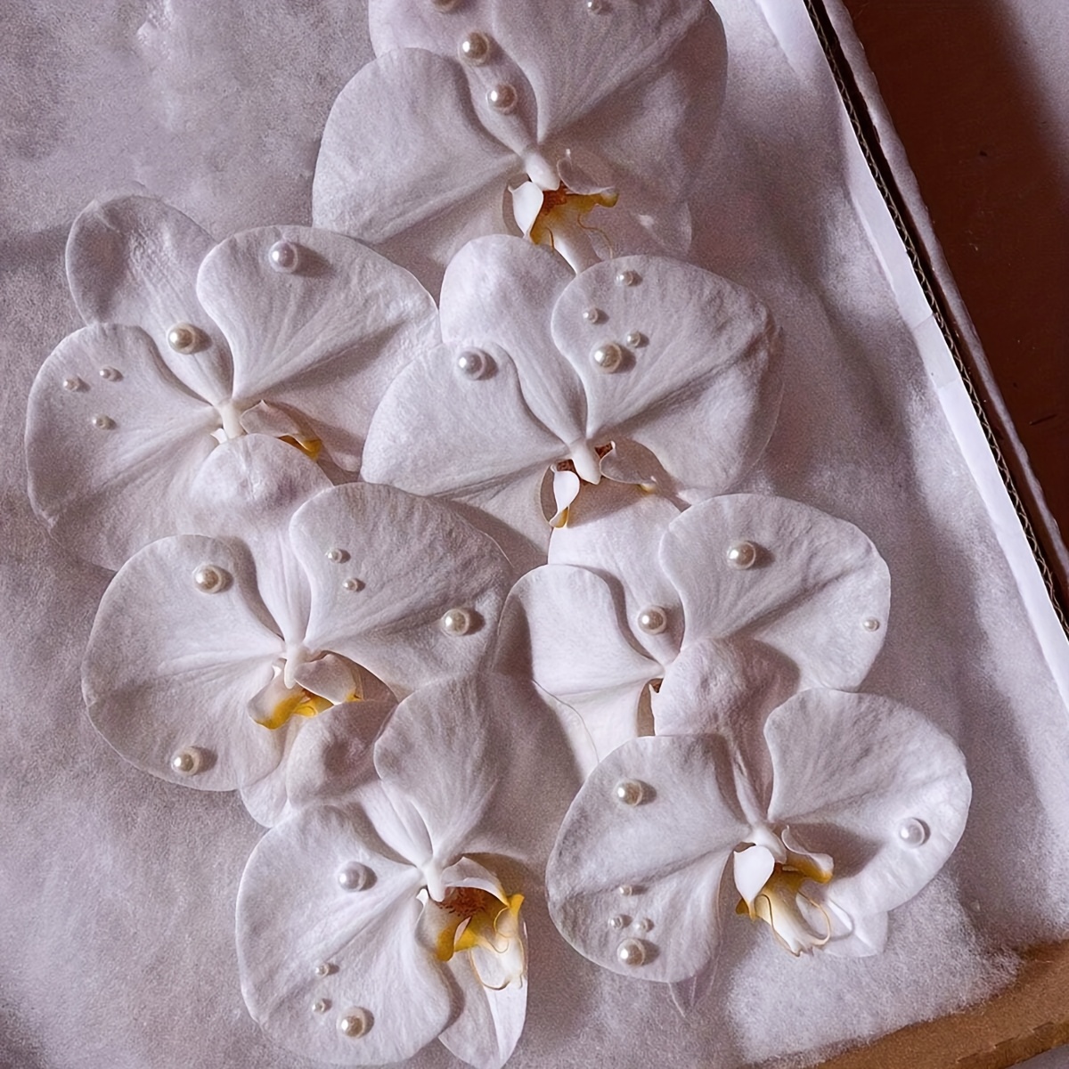 Self-Adhesive Pearl Stickers for Makeup and Crafts