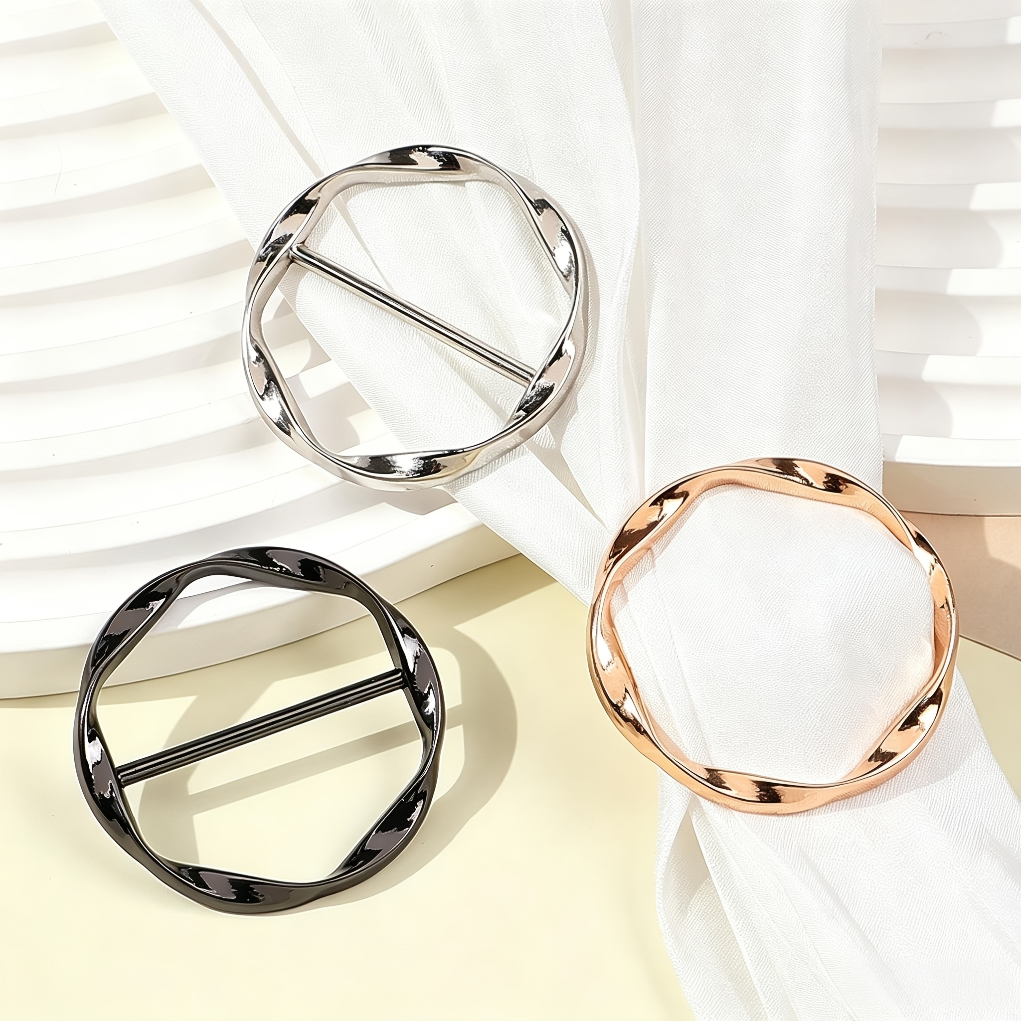 TEMU 3 stuks mode-kledingaccessoires: metalen ronde gesp met voor T-shirtzoom, sjaalring, verstelbare taille-samentrekkende gesp en zoombevestiger