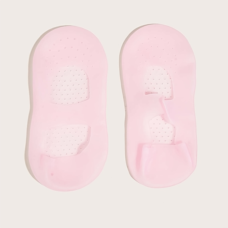 Image of Silicone Moisturizing Relief Socks, 1pair Non-slip Soft Silicone Socks, High Elastic Anti-wear Protectors, Reusable Foot Care Tool With Breathable Hole For Women Men Dry Skin Dry Feet Rough Skin