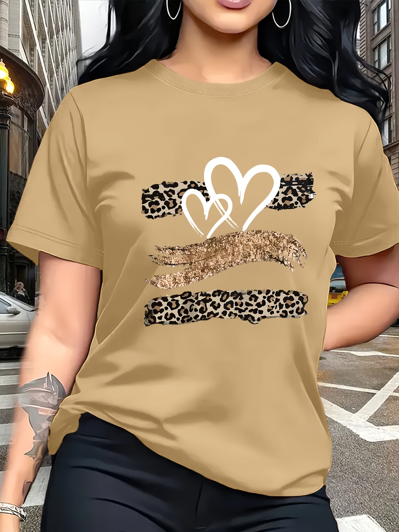Leopard Print Heart Glitter-themed Pattern Print, Fashionable Breathable T-shirt, for Family Travel,, Casual S, Daily Commutes, Matching Outfits for Sisters, Versatile T-shirt 30057