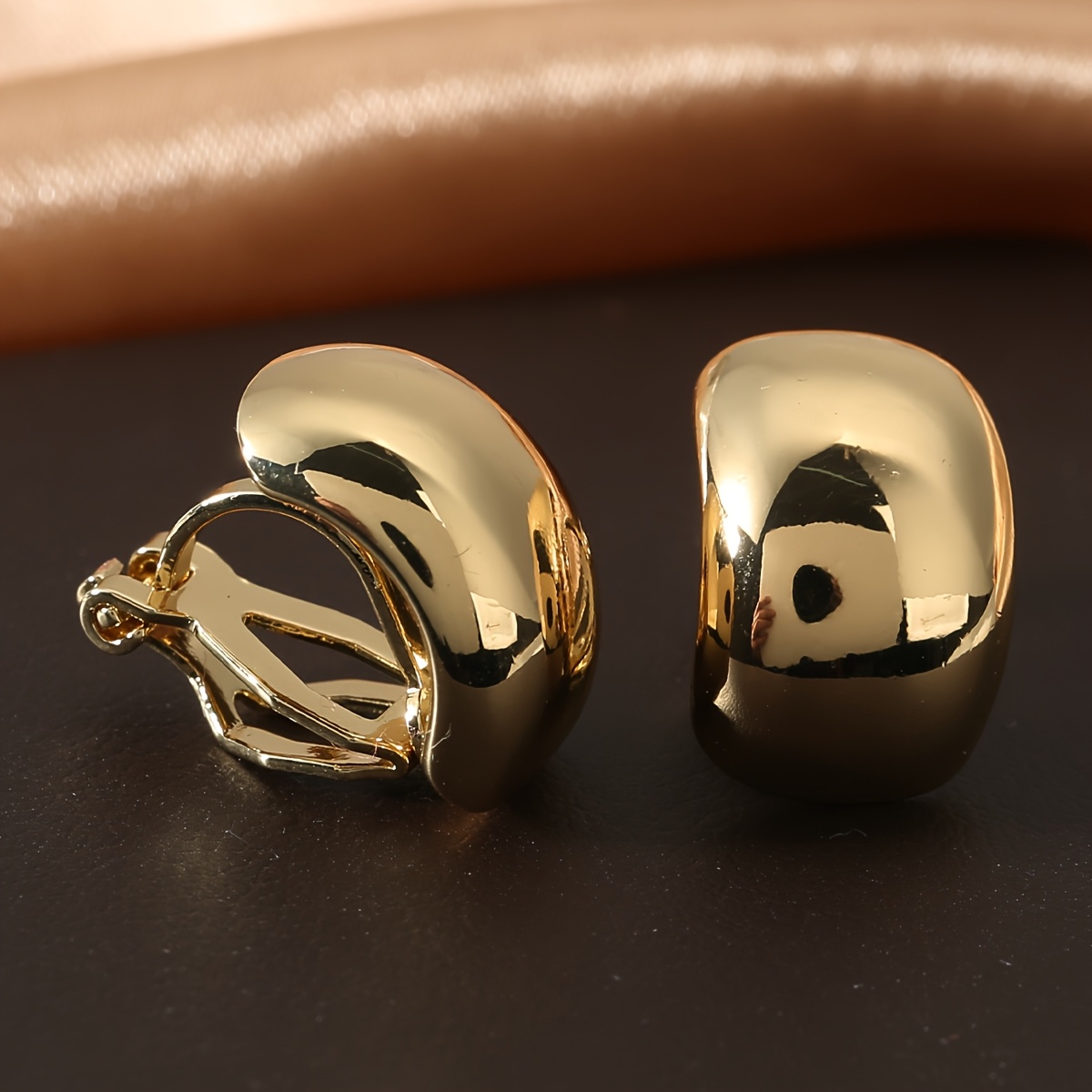 Image of 1 Pair Trendy & Clip-on Earrings For Women – Unique Non-piercing Ear Clips, Minimalist Luxury Everyday Jewelry, Perfect Gift For Her