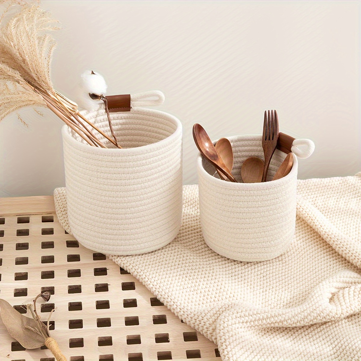 

1pc Round Mini Rope Storage Cotton Woven Basket, Hamper Tray Bucket, Sundries Organizer For Toys, Fruits, Gifts, Home Supplies