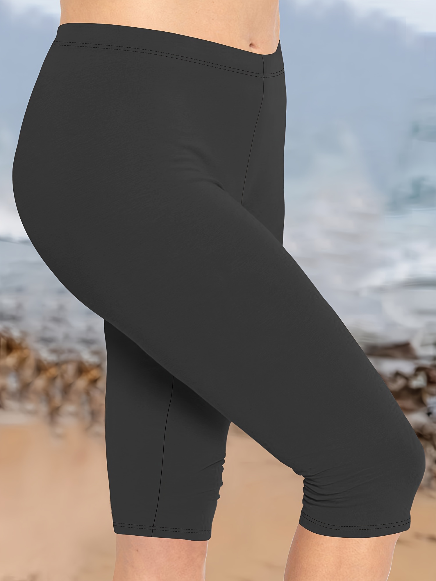 Women's Plus Size High-Waisted Capri Leggings - Stretchy, Comfortable, Non-See-Through, Solid Black, Perfect for Spring/Summer/Fall, Machine Washable, High Waisted Leggings, Casual Wear, Versatile Fashion, Stretchy Fabric