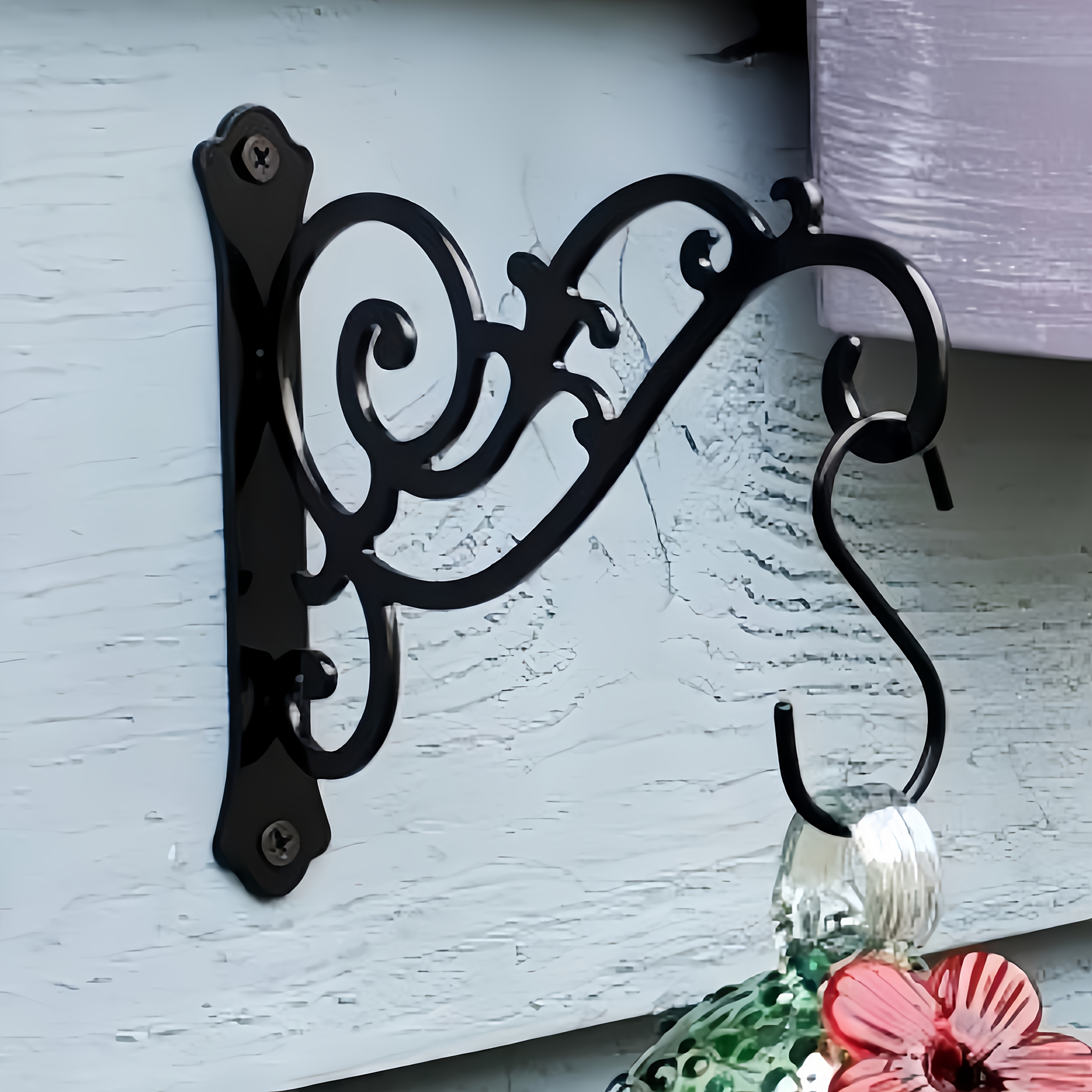 

1pc Black Metal Wall Hook, Decorative Iron Hanger For Outdoor & Indoor, Plant Stand Pot Hook, Bracket For Hanging Lanterns, Solar Lights, Hummingbird Feeders, Wind Chimes