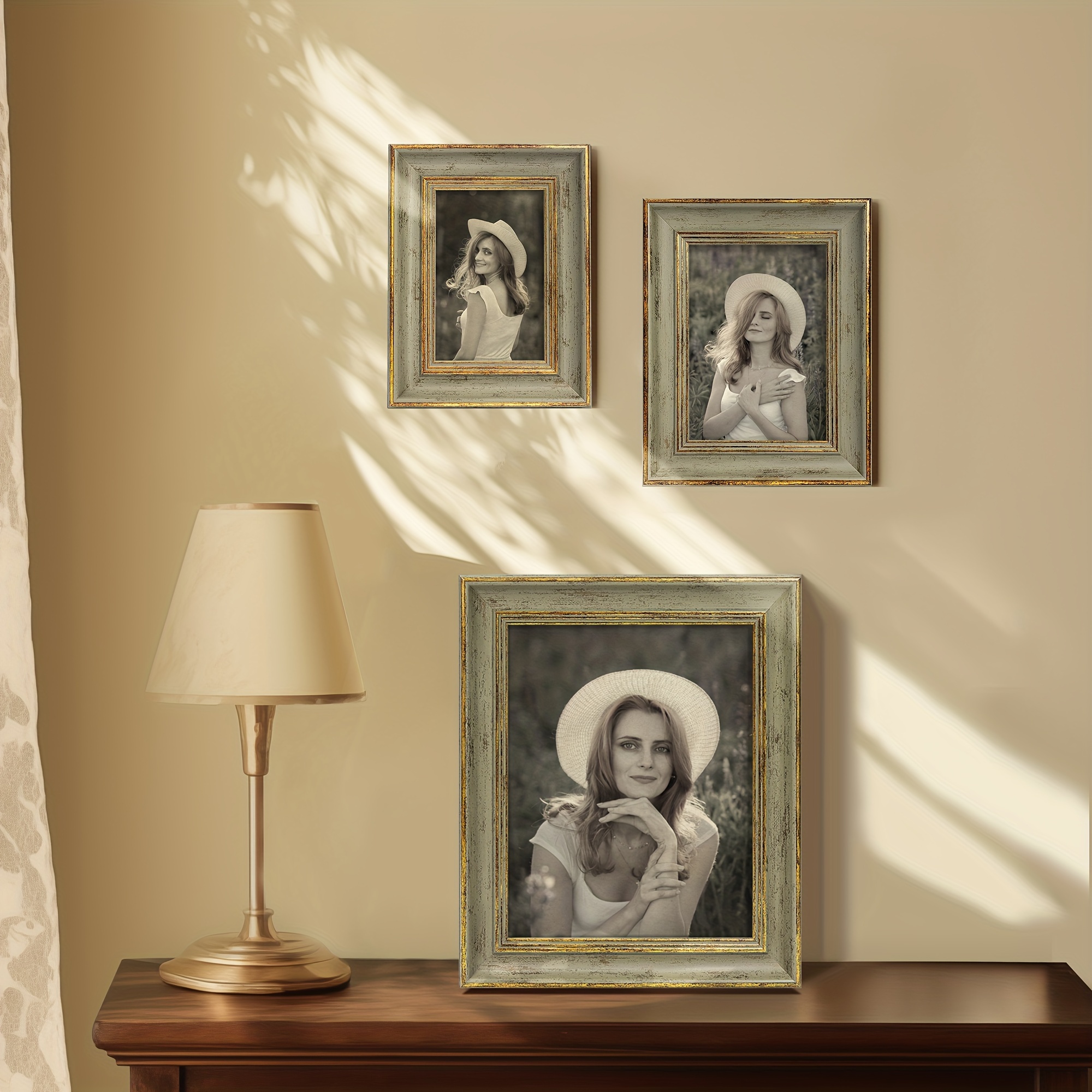 Anique/Vintage newest Photo with Frame