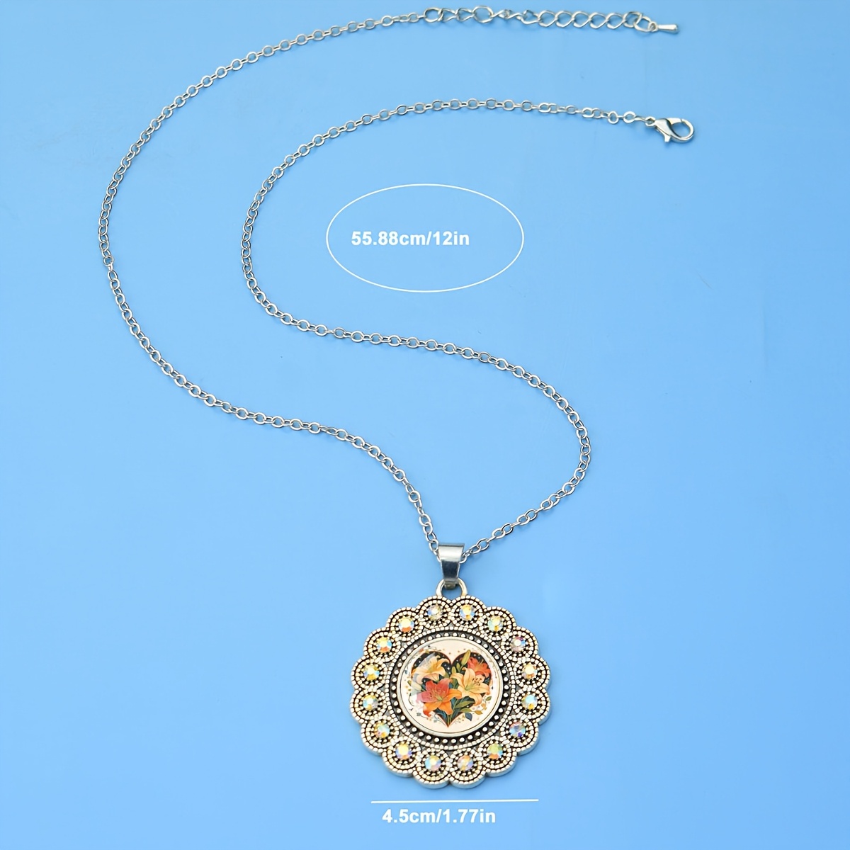 Countryside Wild Cluster Daylily Round Necklace, Rustic Floral Design