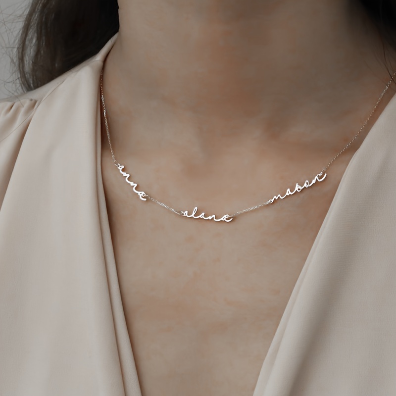 Personalized Women's Fashion Pendant Necklace, Customizable Names