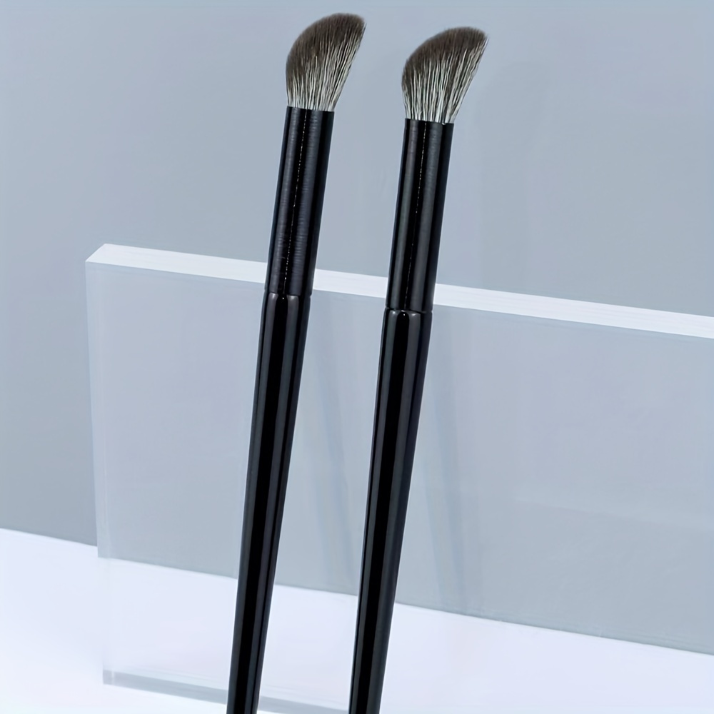 

Angled & - Hypoallergenic Bristles, Concealer For Application,