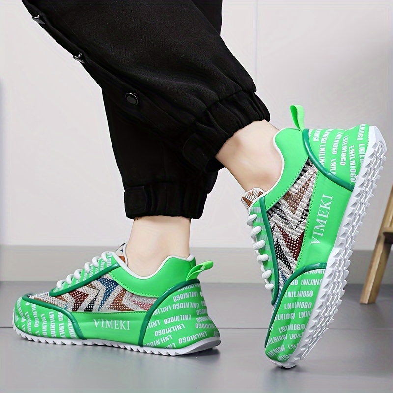 Baskets Homme Tendance Légères 1 paire de baskets à la mode pour hommes - Chaussures basses décontractées à lacets avec dessus en faux, intérieur en tissu et semelle en caoutchouc