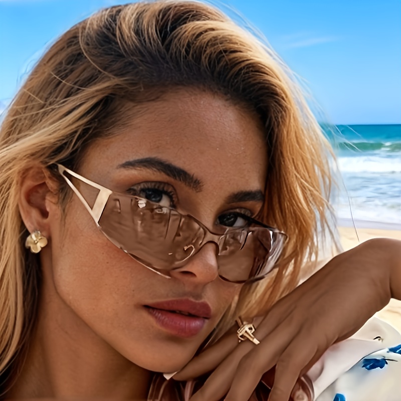 TEMU New Futuristic High-end Fashion Women's Silvery Color-changing Trendy Glasses