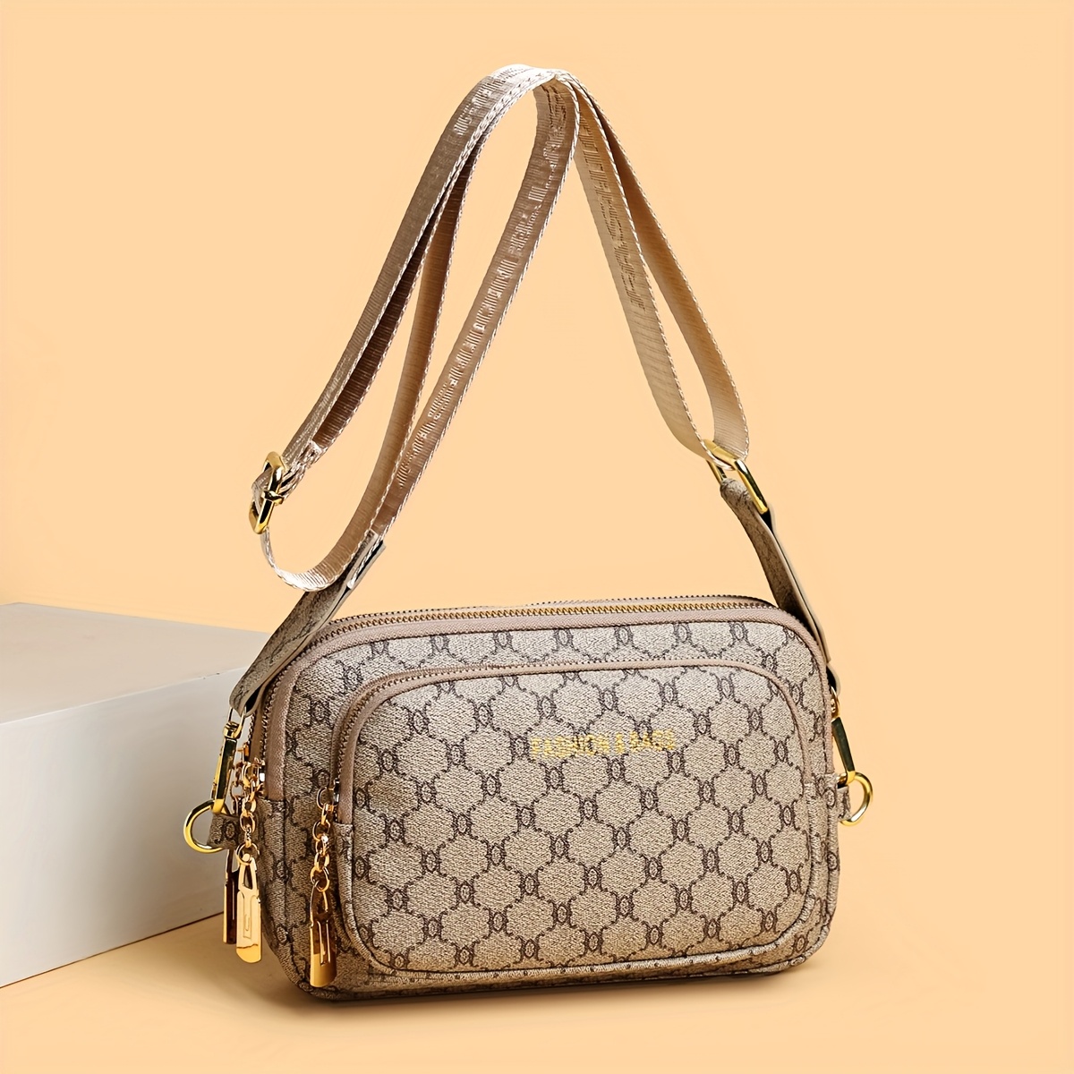 Image of Fashionable Casual Versatile Large Capacity Women' Shoulder Crossbody Wide Strap Old Underarm Pillow Bag