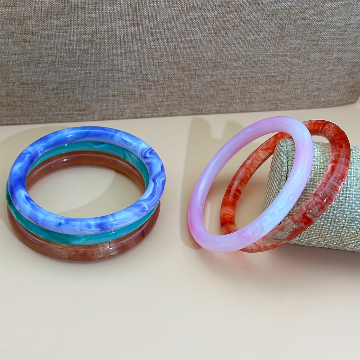 5pcs Gradient-Colored Resin Bangle Set, Stylish Gift
