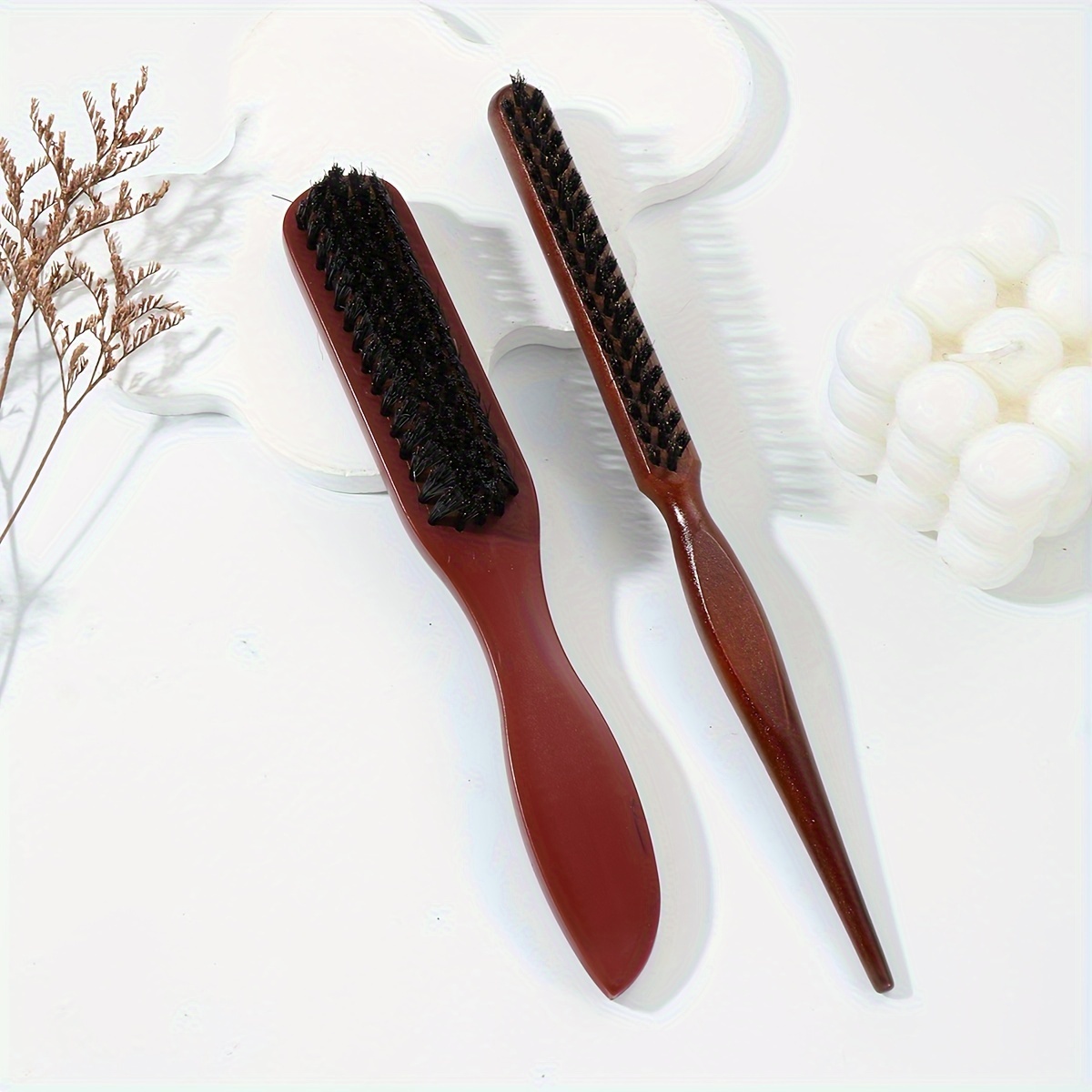 

Ensemble de 2 peignes, 1 brosse à barbe pour hommes en matériau PP, 1 peigne à trois rangées en bois, peigne de coiffure professionnel anti-statique