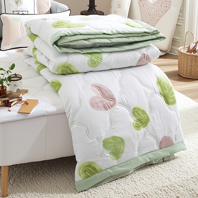 Image of 1pc Summer Cooling Quilt, Heart And Letter Print Reversible Lightweight Air Conditioning Quilt, Pillowcases Not Included