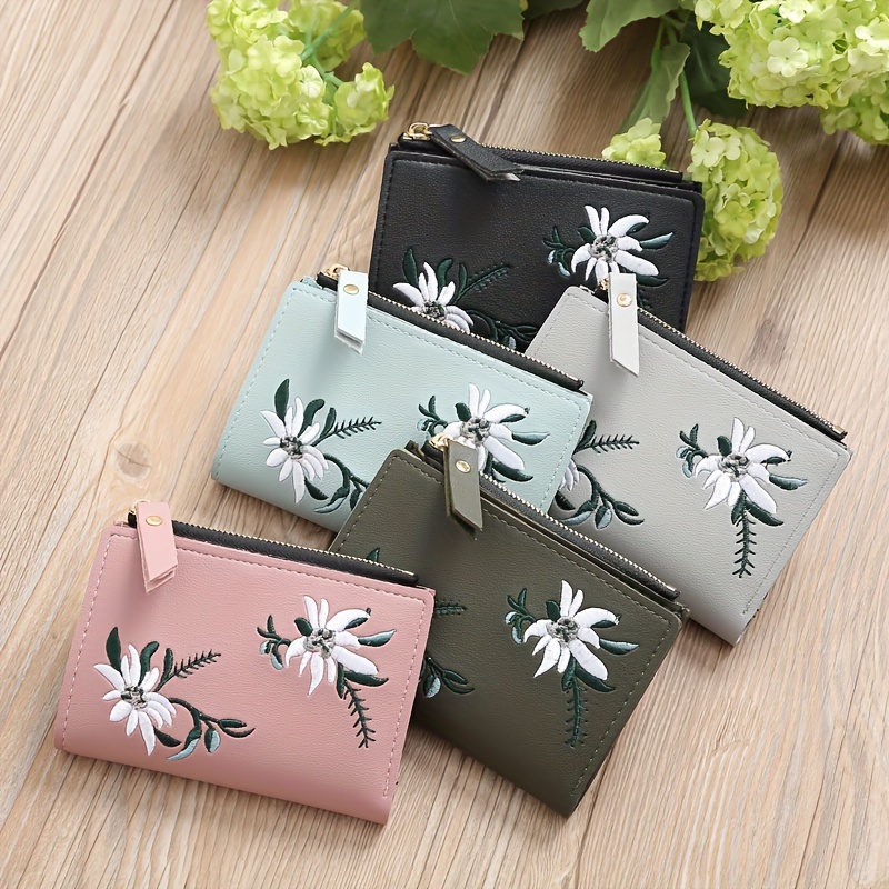 

Women's Embroidered Pu Wallet Purse