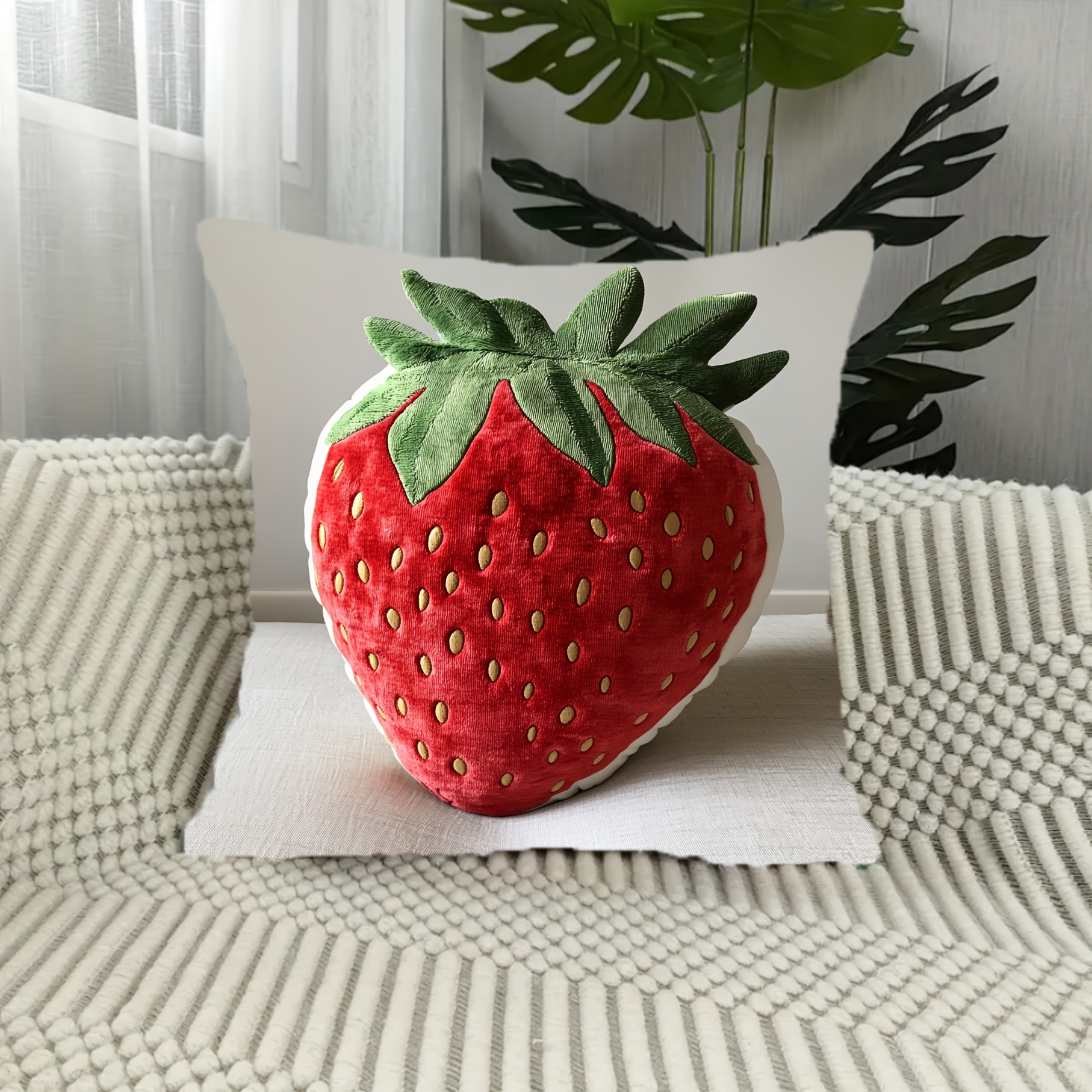 

1pc Contemporary Strawberry Pillow, 18x18 Inch, Machine Washable Polyester Short Plush, Zipper Closure, Woven Decorative Cushion For Home, Living Room, Sofa, Bedroom - No Insert