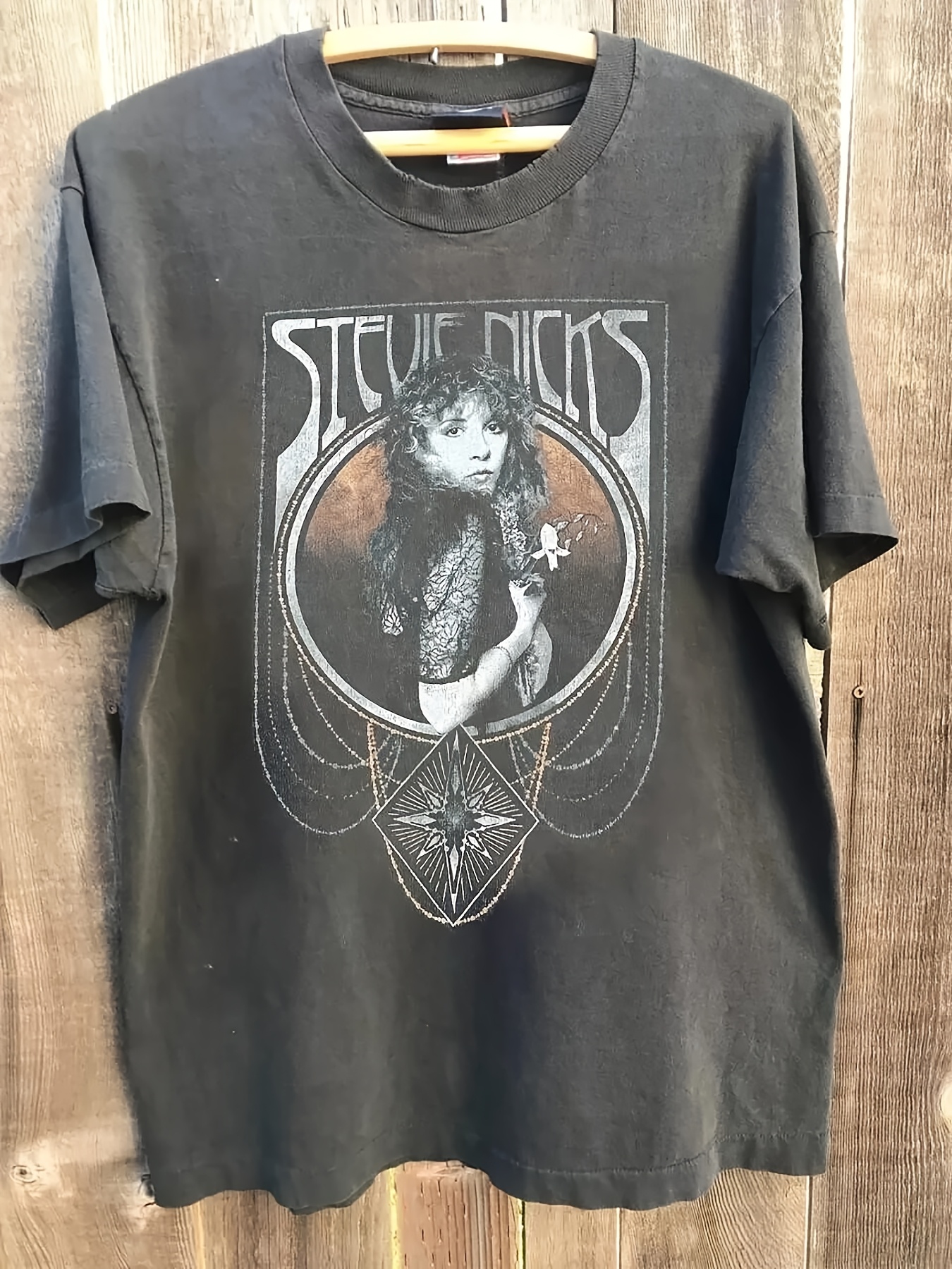 stevie   black short sleeve unisex t shirt comfortable t shirt suitable for summer 220 grams of pure cotton