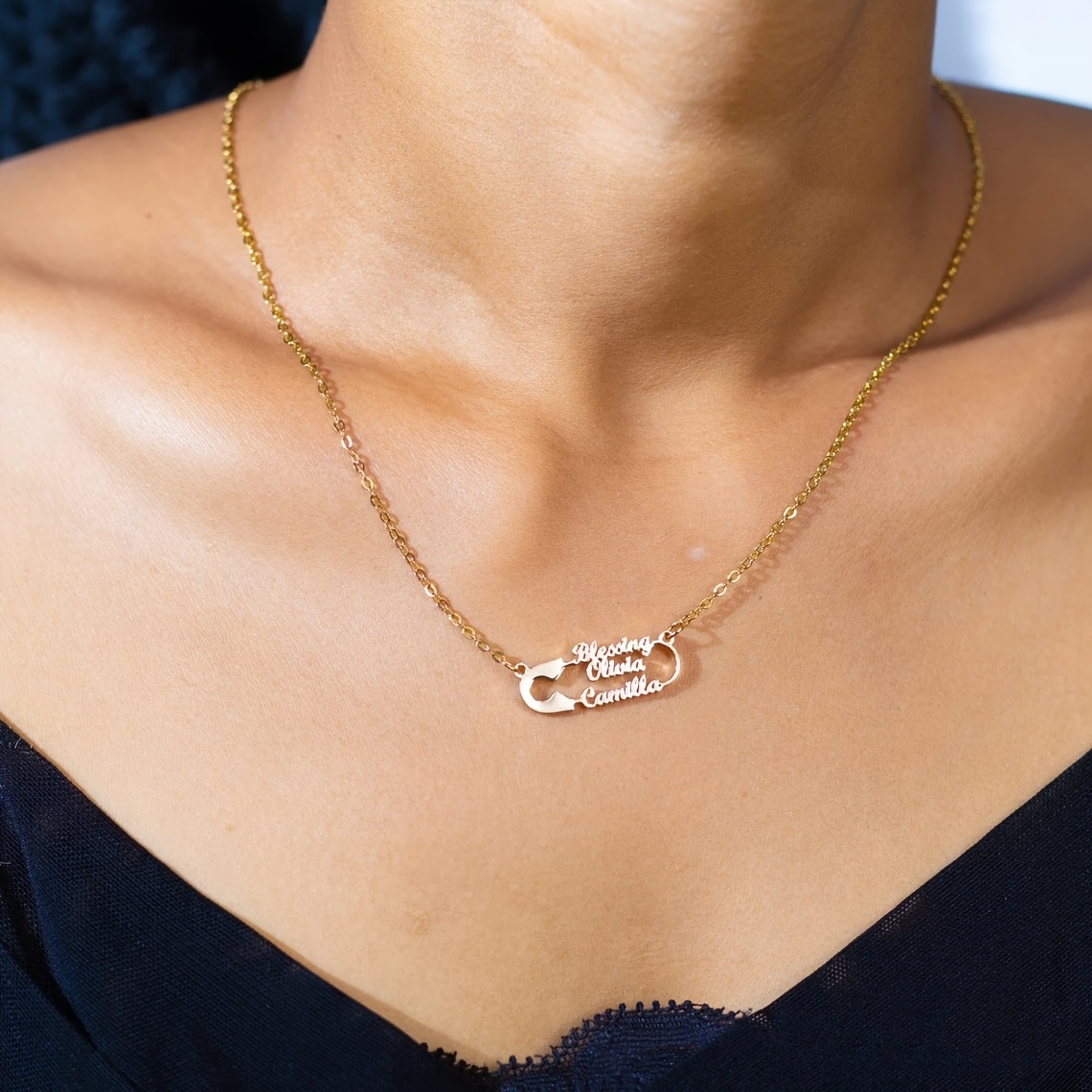 TEMU Collier Nom en Acier Inoxydable Personnalisable - Design Élégant & Simple avec Chaîne Trombone, Pendentif Personnalisé 1-4 de Famille - Cadeau