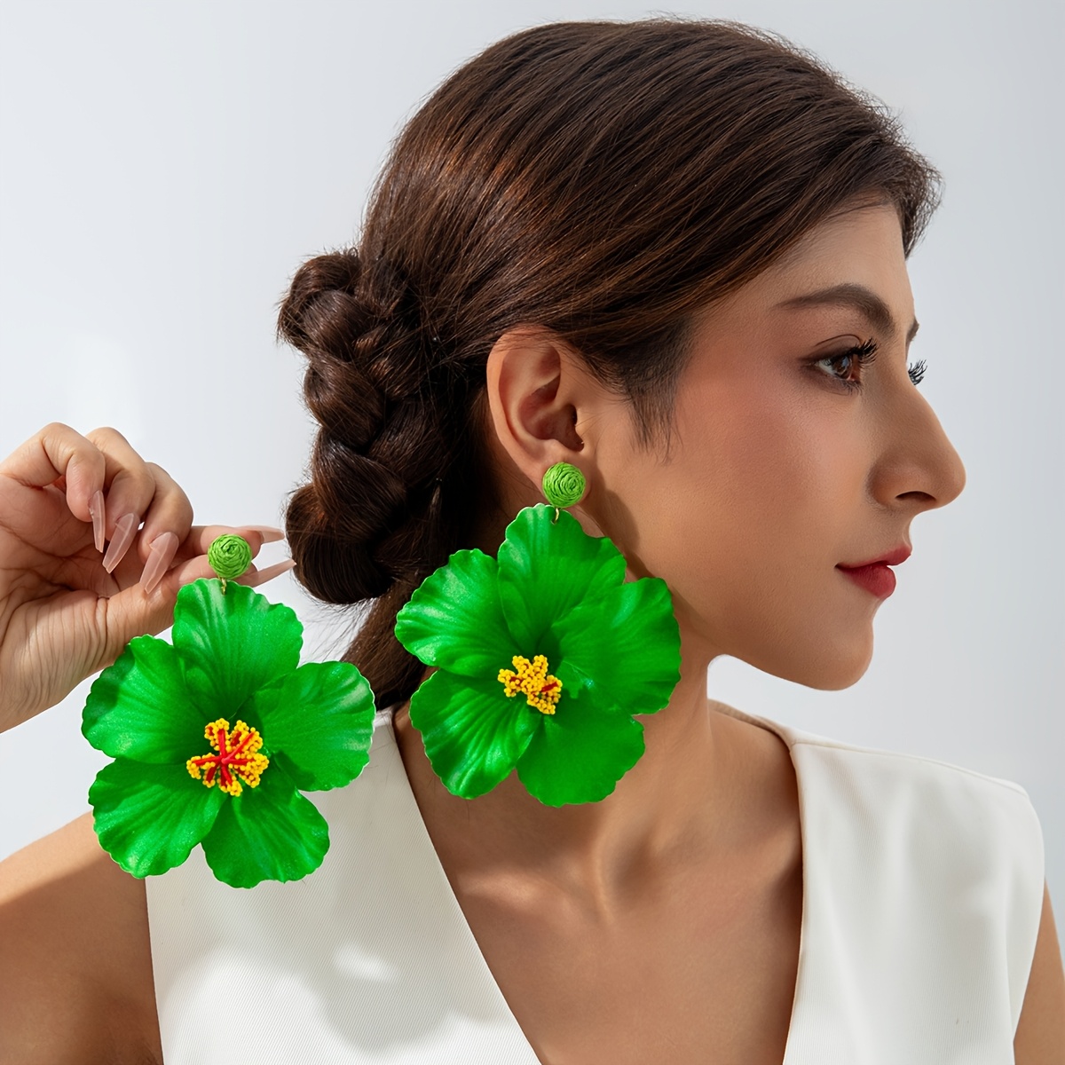 TEMU 1 Pair Of Fashionable And Elegant Polyester Artificial Flower Pendant Stud Earrings With Three-dimensional Raffia Woven Dangle Earrings, A