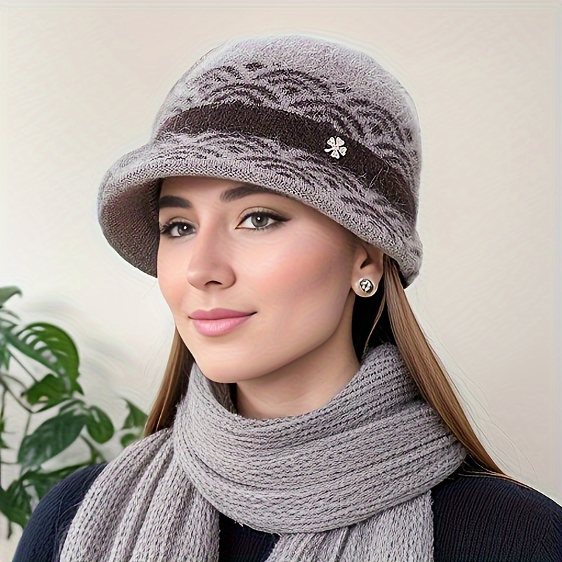 

Clover Cotton Bucket Hat For Women - Breathable, Warm & Stylish Winter Cap With Decorative Accessories, Shopping, Traveling & Outdoor Activities