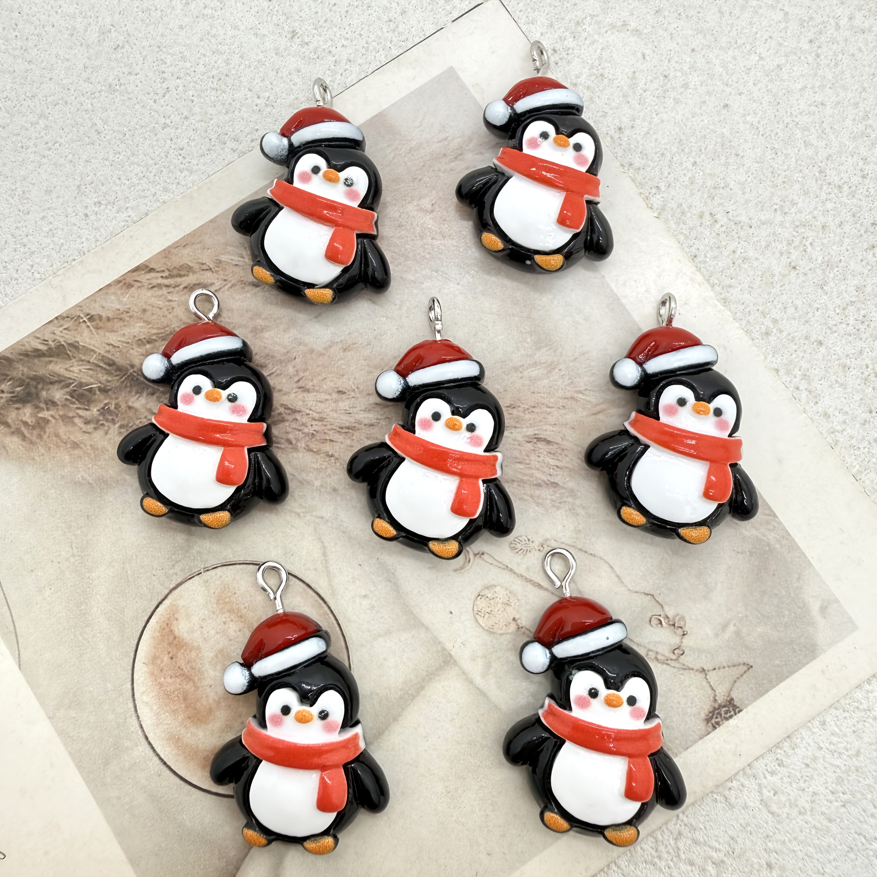 TEMU 7pcs Resin Christmas Penguin Pendants, Suitable For Making, Perfect For Party Accessories, Earrings, Necklaces, And Bag Charms