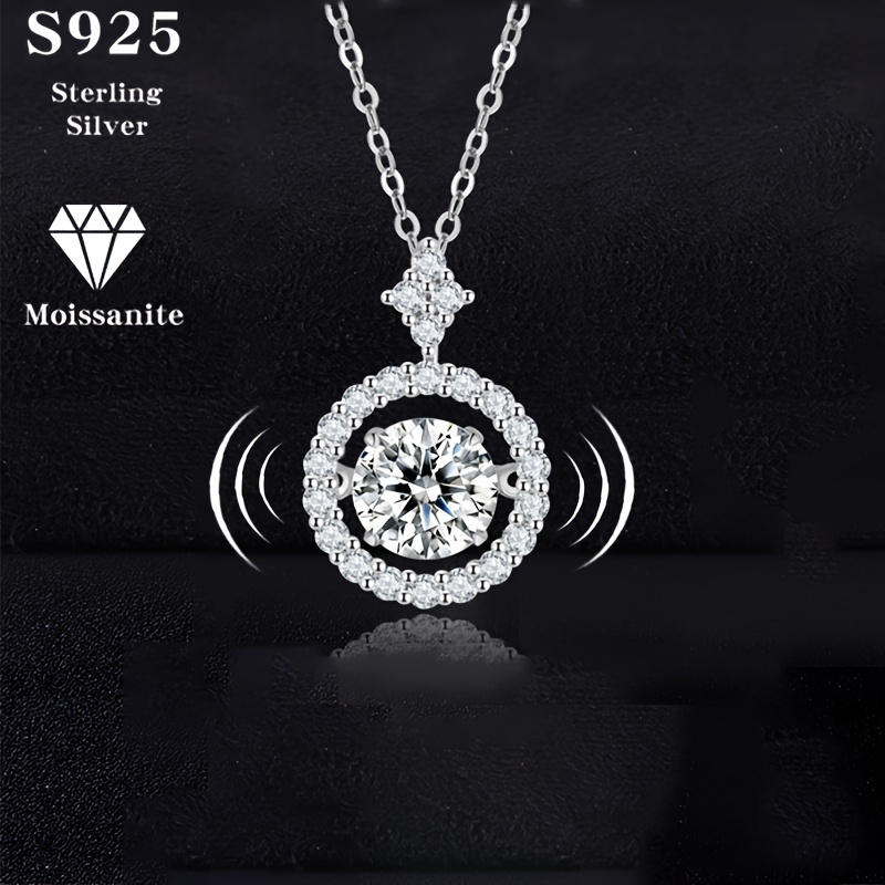 

0.8ct Moissanite S925 Sterling Silver Pendant Necklace For Women, Solitaire Moissanite Plated Beating Heart Pendant Necklace, Christmas New Year Gifts With Jewelry Gift Box 3.2g/0.11oz