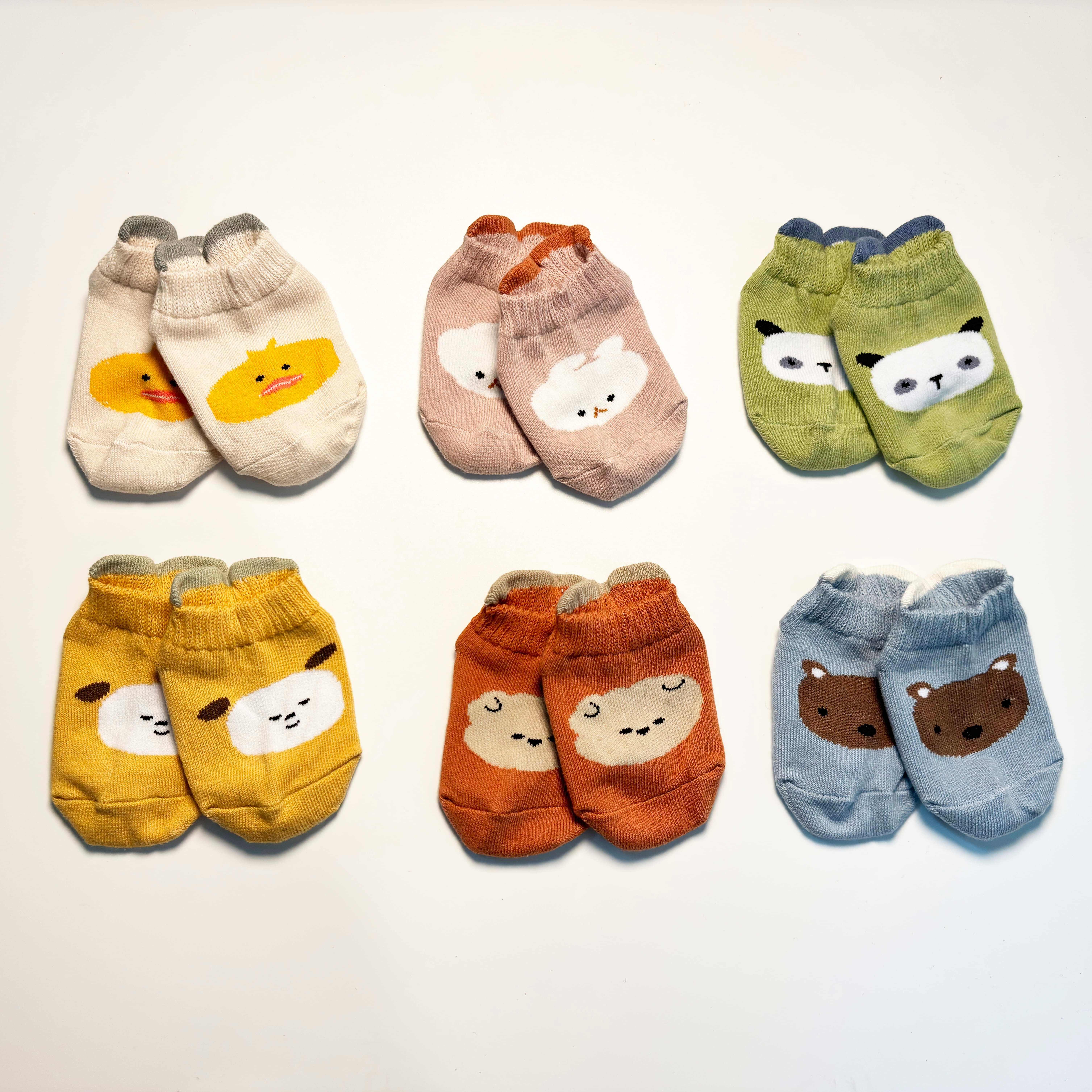 

6 Pairs Of Kid's Cotton Blend Fashion Cute Pattern Low-cut Socks, Comfy Breathable Soft Non-slip Floor Socks For Daily Wearing, Indoor Wearing