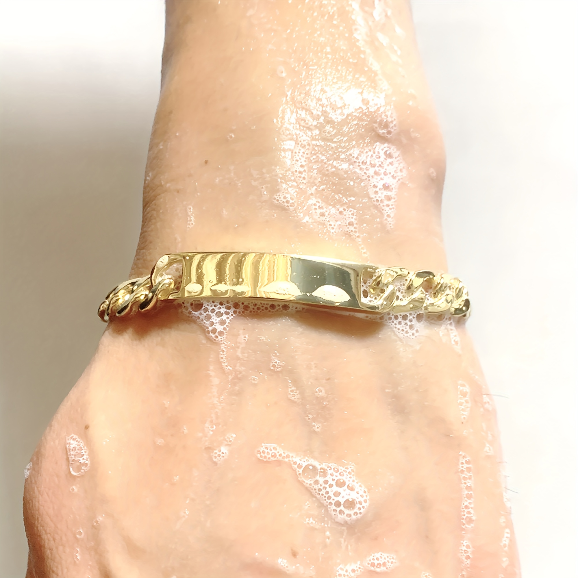 1 18K Golden Plated Men's Bracelet, 18K Golden Plated, 9mm Wide Polished ID Curved Plate, 8-Inch Long Cuban Link, High-Quality 304L Stainless Steel, Mirror Finish, Unique Cowboy Buckle Design, Easy to Wear, Fashionable and Elegant, Exquisite Gift
