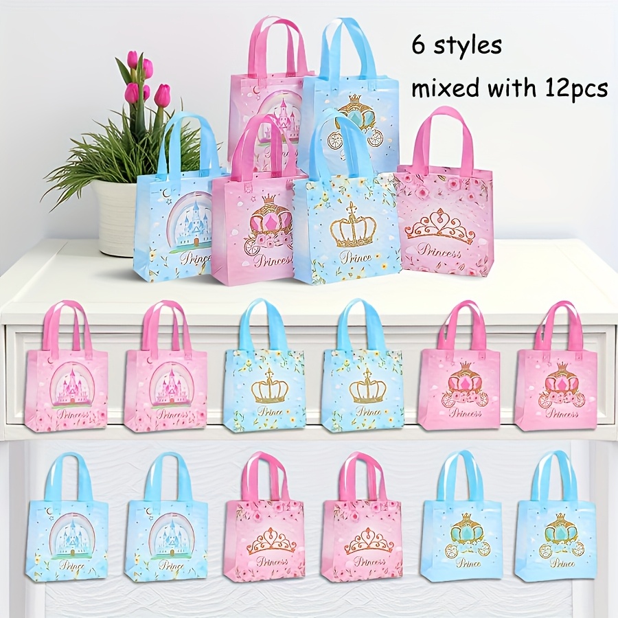E-shop 12-teiliges Set: Traumhafte Prinzessinnen-Schloss-Themen-Non-Woven-, erhältlich in Rosa Blau. Mit exquisiten bedruckten Kronen, Kutschen